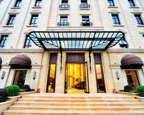 怀孕初期肚子疼是怎么回事呢~助孕中介