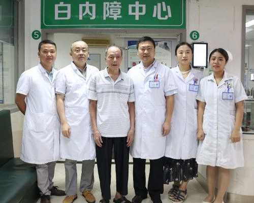 试管移植前能不能用阿达帕林凝胶？移植前停药三月以免影响成功率~试管婴儿机构